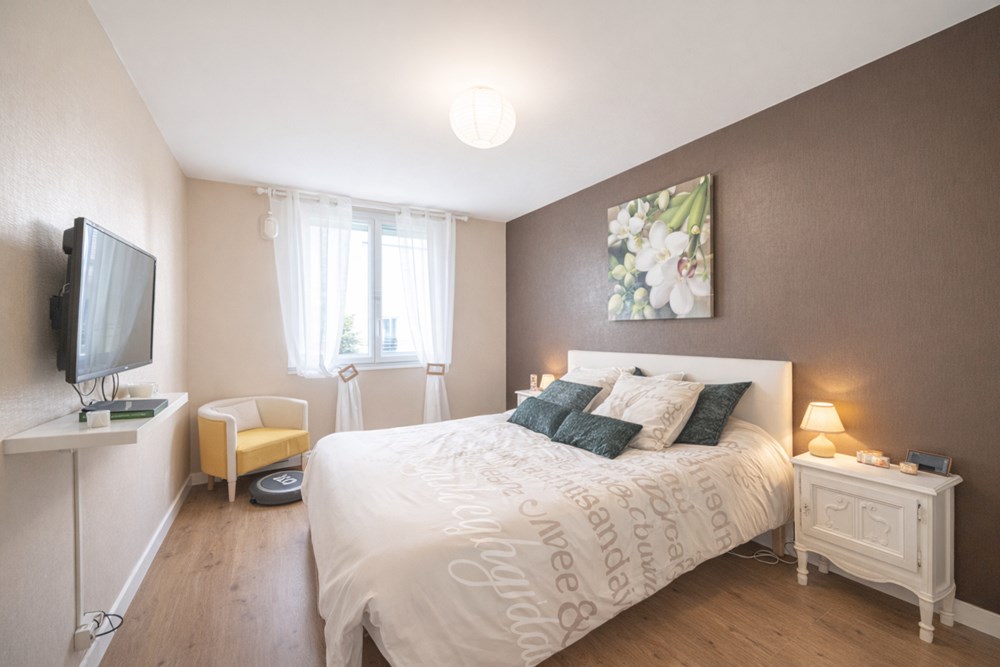 BREST - APPARTEMENT - 96 M2 - 5 PIECES photo 4