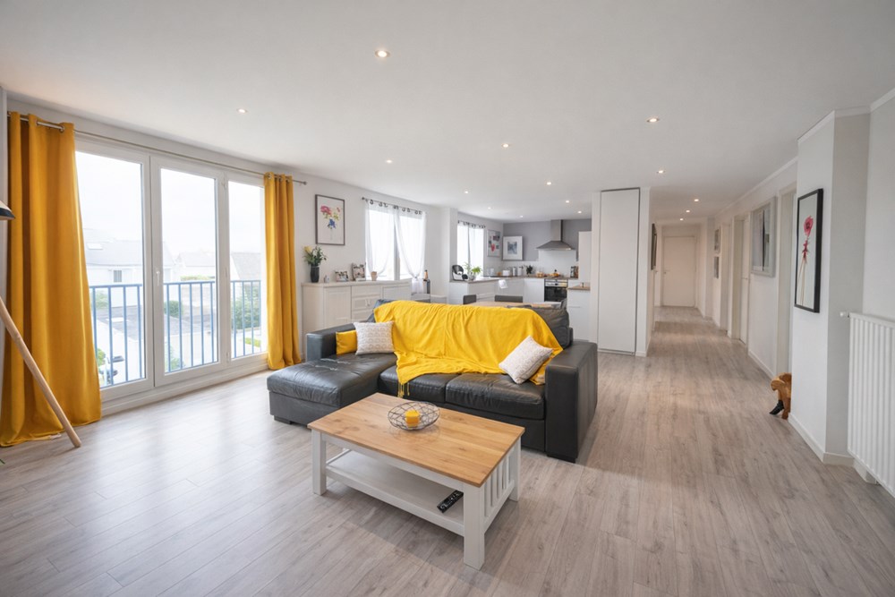 BREST - APPARTEMENT - 96 M2 - 5 PIECES