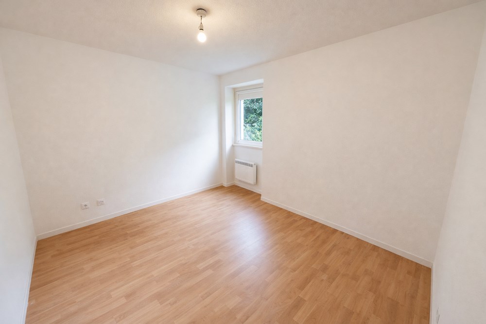 À VENDRE - MAISON - 91 M² - 5 PIECES - 3 CHAMBRES - TERRAIN 1100 M² photo 2