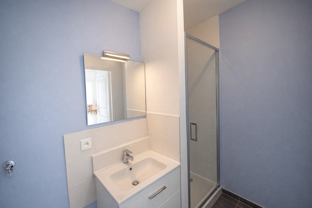 BREST - APPARTEMENT - 69 M2 - 3 PIECES photo 5