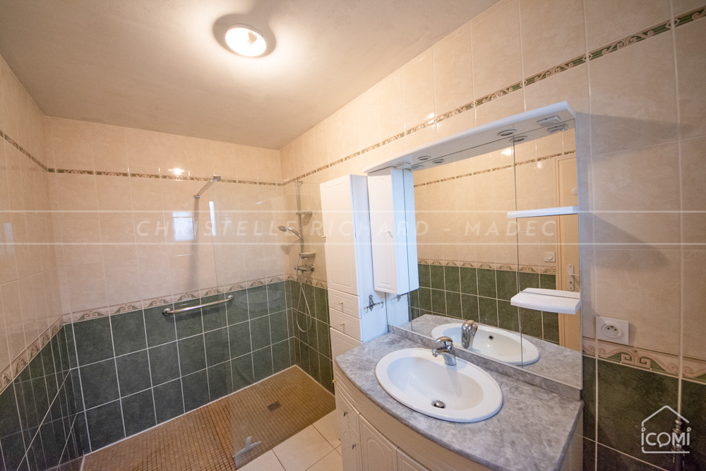 PROPRIETE T8 - 6 CHAMBRES - TERRAIN 3HA - DEPENDANCES - CALME - CULTURE - EXCEPTIONNEL photo 5