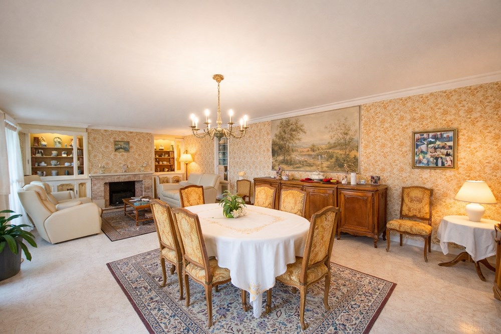 PROPRIETE T8 - 6 CHAMBRES - TERRAIN 3HA - DEPENDANCES - CALME - CULTURE - EXCEPTIONNEL photo 3