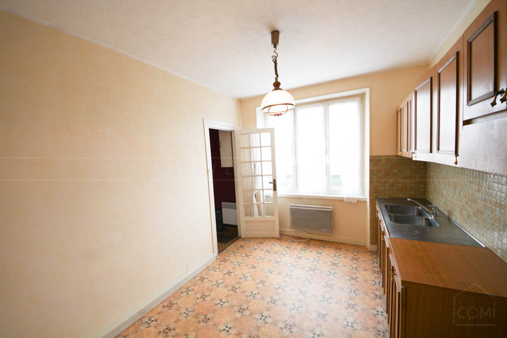 MAISON 120M² AVEC DEPENDANCE 110 M² - 3/5 CHAMBRES - TERRAIN 1000M² - VUE DEGAGEE