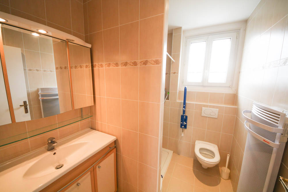 MAISON 120M² AVEC DEPENDANCE 110 M² - 3/5 CHAMBRES - TERRAIN 1000M² - VUE DEGAGEE photo 5