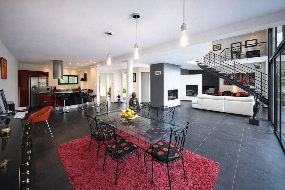 SIX-FOURS-LES-PLAGES - MAISON - 200 M2 photo 2