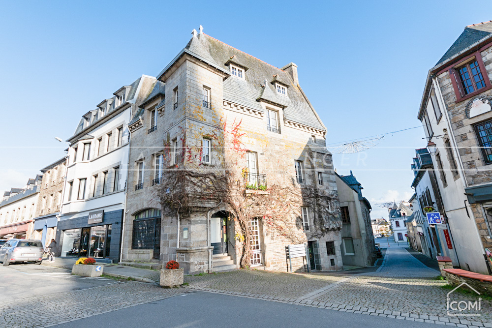 LESNEVEN - MAISON - 73 M2 - 3 PIECES photo 4