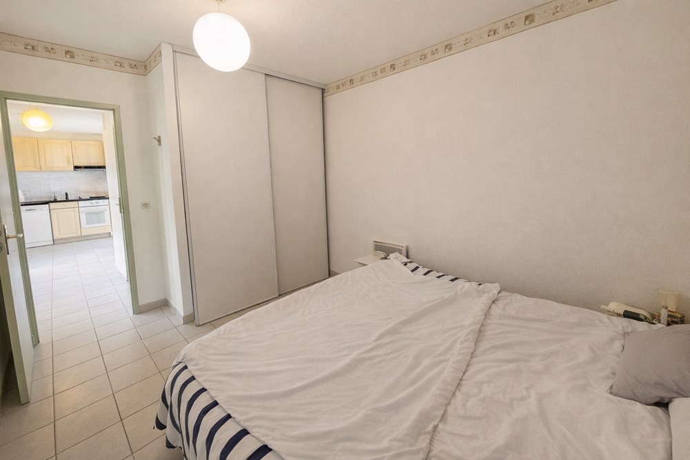 LESNEVEN - APPARTEMENT - 41 M2 - 2 PIECES photo 4