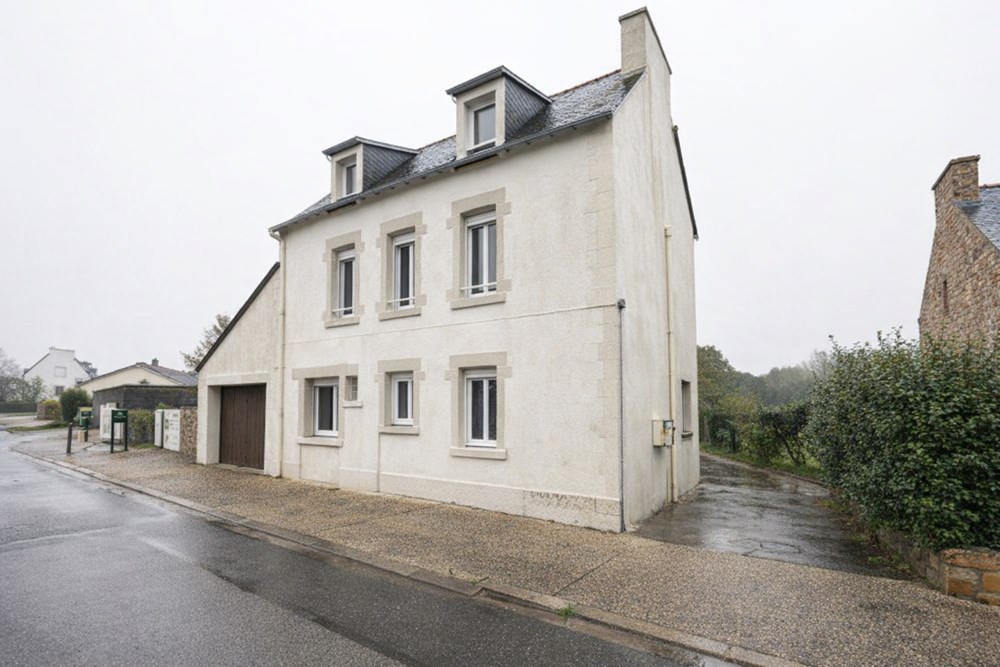 LANVéOC - IMMEUBLE - 131 M2 - 5 PIECES