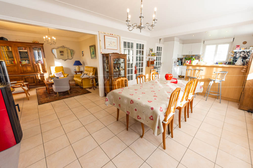 MAISON T6/7 120M² SUR 1000M² DE TERRAIN photo 2