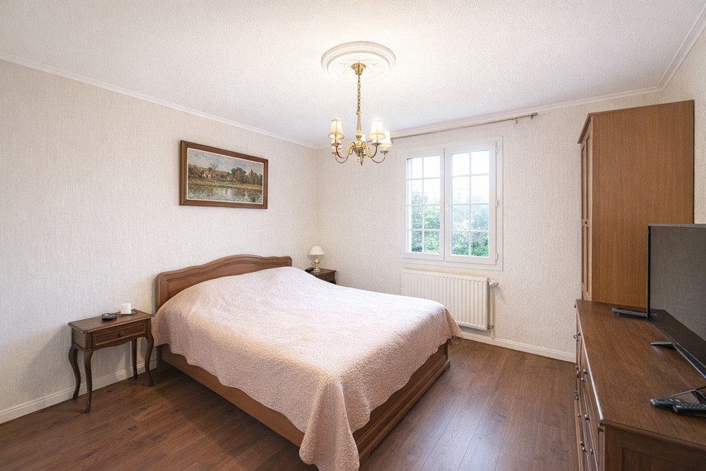 MAISON PLAIN PIED 4 CHAMBRES COMBLES AMENAGEABLES SUR 2000M² DE TERRAIN AVEC HANGAR photo 4
