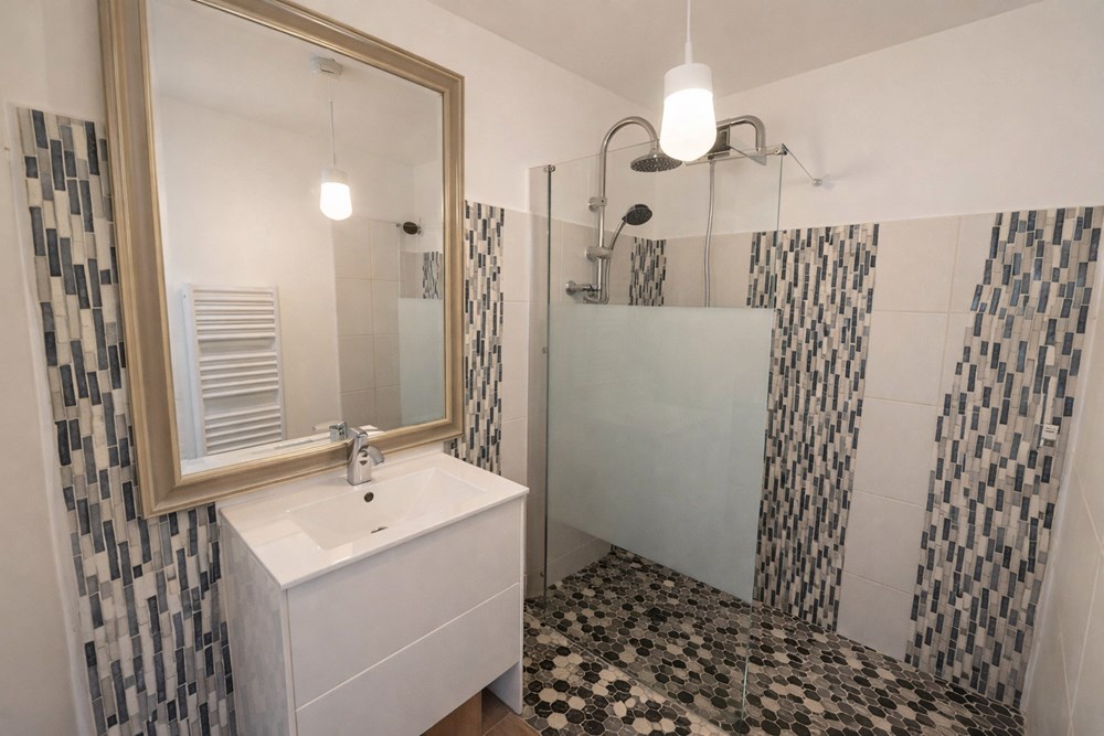 PLABENNEC - MAISON - 122 M2 - 6 PIECES photo 4