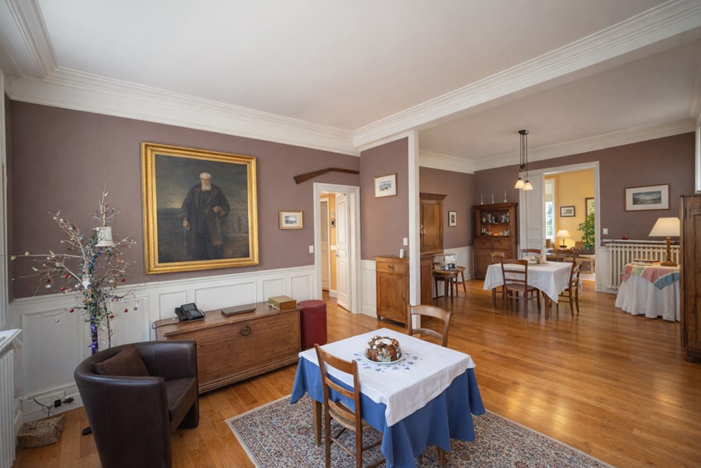 PROPRIETE T8 DE 1875 - 200 M² - 5 CH - TERRAIN 750 M² - CHARME - CALME - RARE photo 2
