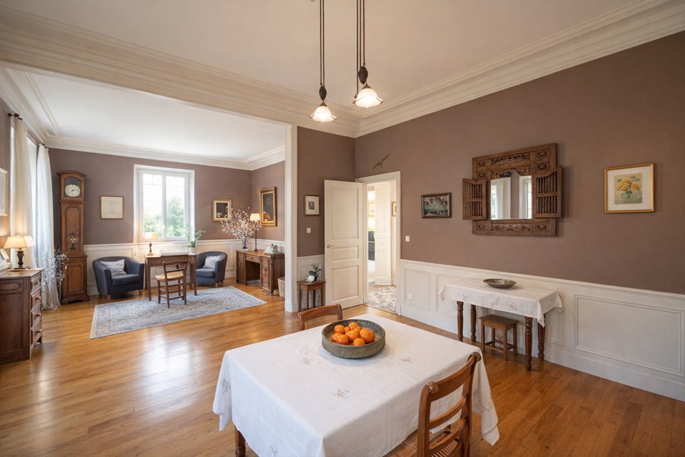 PROPRIETE T8 DE 1875 - 200 M² - 5 CH - TERRAIN 750 M² - CHARME - CALME - RARE photo 3