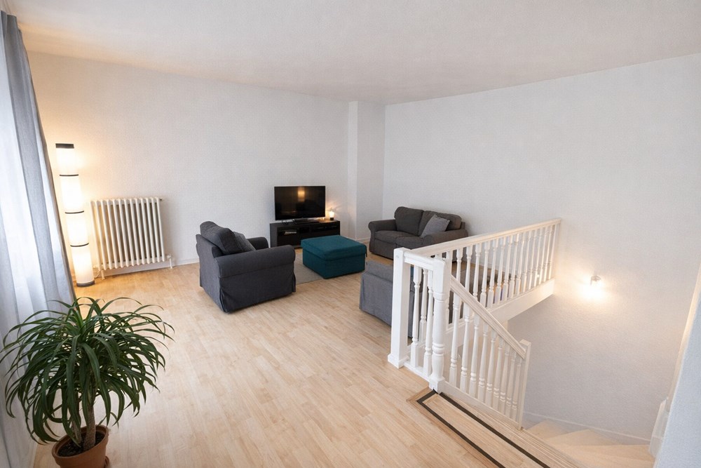 LESNEVEN - MAISON - 149 M2 - 5 PIECES photo 2