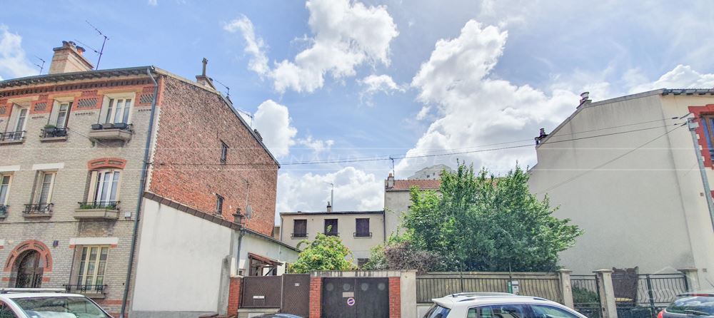 MAISON PRINCIPALE 60M² - DEPENDANCE INDEPENDANTE DE 35M² - GARAGE - JARDIN CLOS - CALME - PROXIMITE LIGNE 14 photo 5