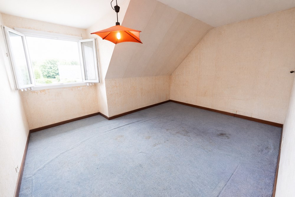MAISON T8/9 160M² SUR TERRAIN CLOS DE PLUS DE 450M² AVEC GARAGE ET POSSIBILITE D'UN RENDEMENT LOCATIF photo 4
