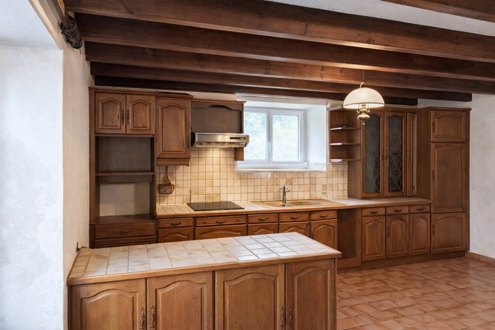 SAINT-URBAIN - MAISON - 272 M2 - 4 PIECES photo 3