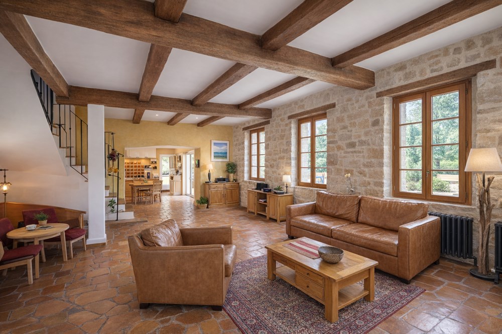 MAISON T8 - 225 M² - 6 CHAMBRES - TERRASSES - PISCINE - PATIO - GARAGE - ESPACE VIE 75M² - RARE photo 4