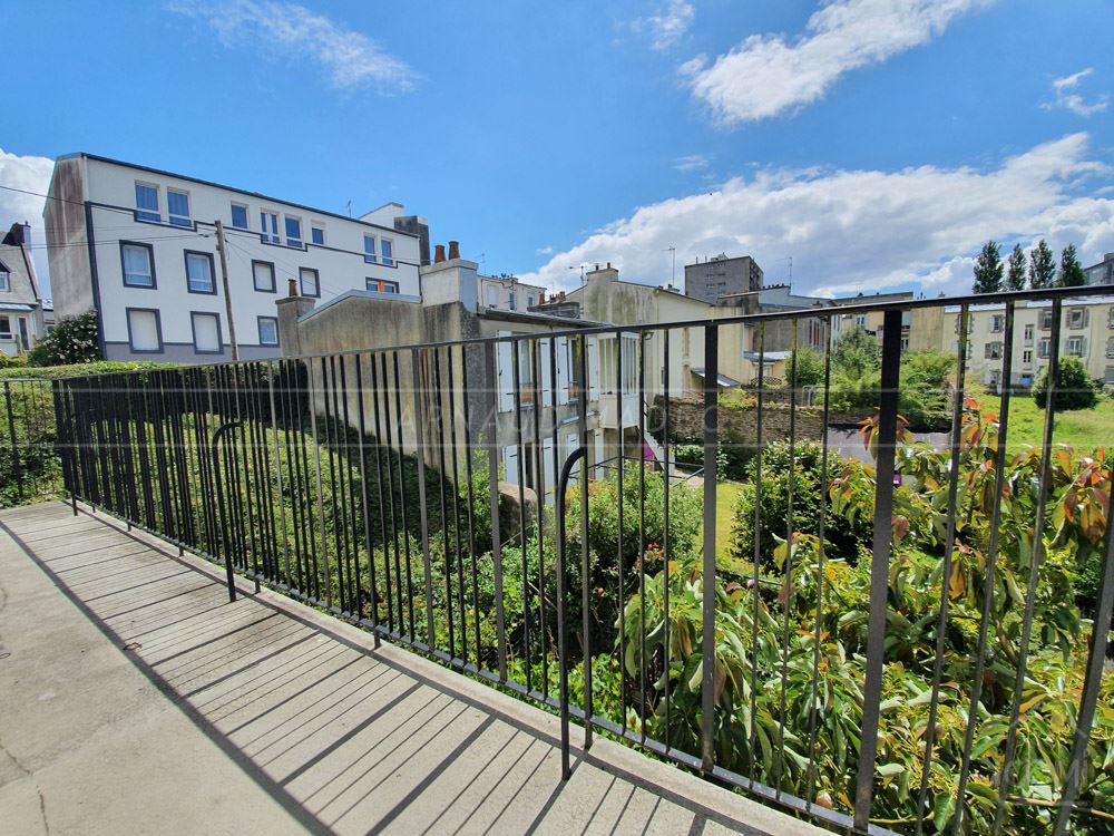 APPARTEMENT T1B-T2 - 40M² - CALME ABSOLU - COURSIVE QUASI PRIVATIVE photo 2