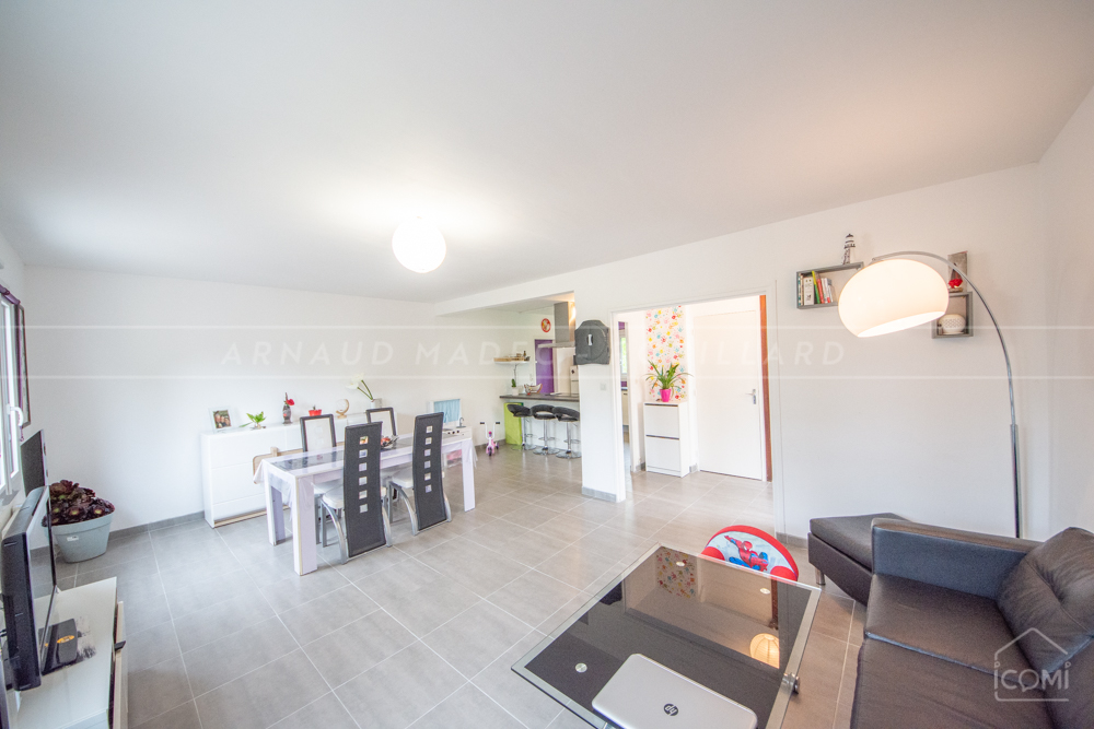 MAISON T5 - 100M² - TERRAIN AVEC BOIS DE 1100M² - CALME - RARE - PLAGE-PORT-SERVICES A PROXIMITE photo 4