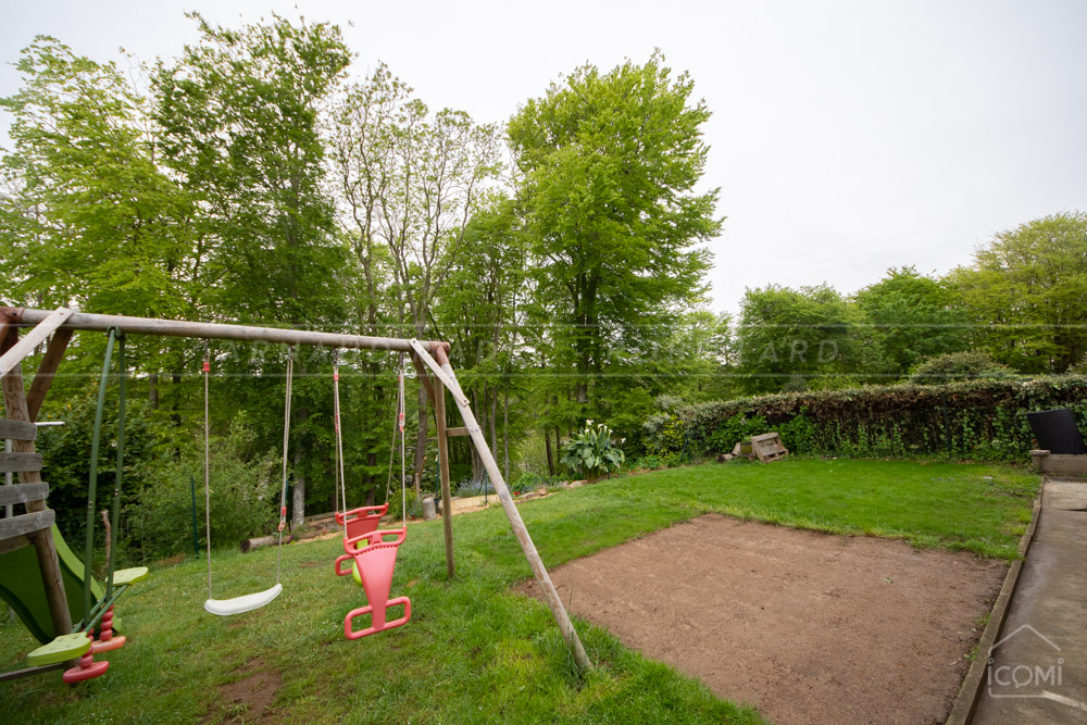 MAISON T5 - 100M² - TERRAIN AVEC BOIS DE 1100M² - CALME - RARE - PLAGE-PORT-SERVICES A PROXIMITE photo 3