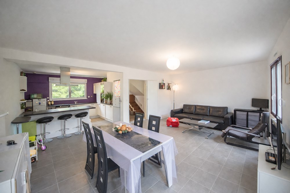 MAISON T5 - 100M² - TERRAIN AVEC BOIS DE 1100M² - CALME - RARE - PLAGE-PORT-SERVICES A PROXIMITE photo 2