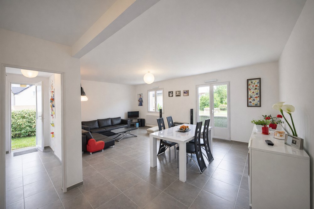 MAISON T5 - 100M² - TERRAIN AVEC BOIS DE 1100M² - CALME - RARE - PLAGE-PORT-SERVICES A PROXIMITE photo 4