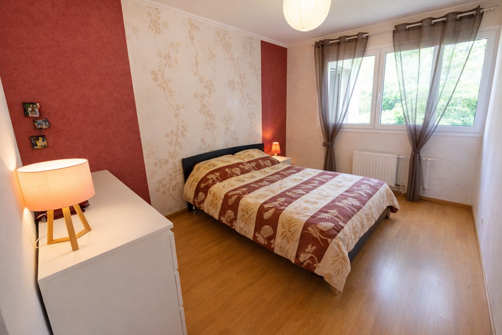 BREST - APPARTEMENT - 85 M2 - 5 PIECES photo 4