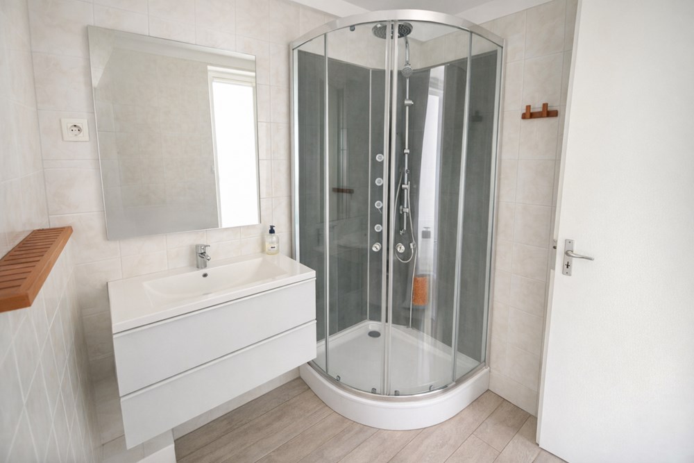 BREST - APPARTEMENT - 66 M2 - 3 PIECES photo 5
