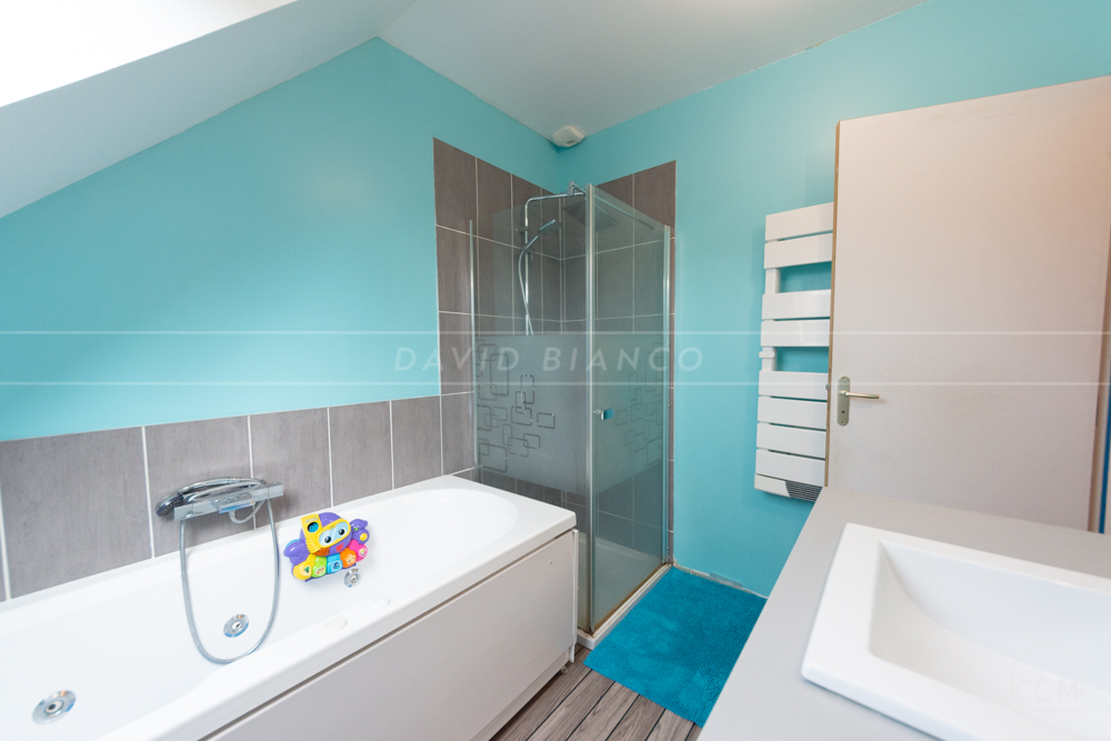 MAISON T5 DE 100M² SUR TERRAIN DE 800M² photo 5