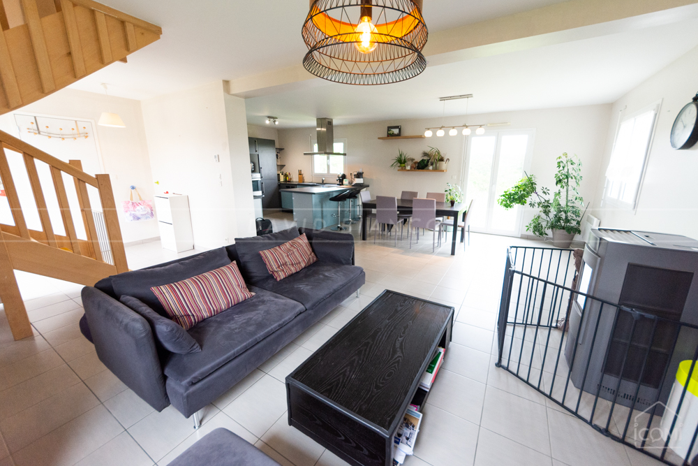 MAISON T5 DE 100M² SUR TERRAIN DE 800M²