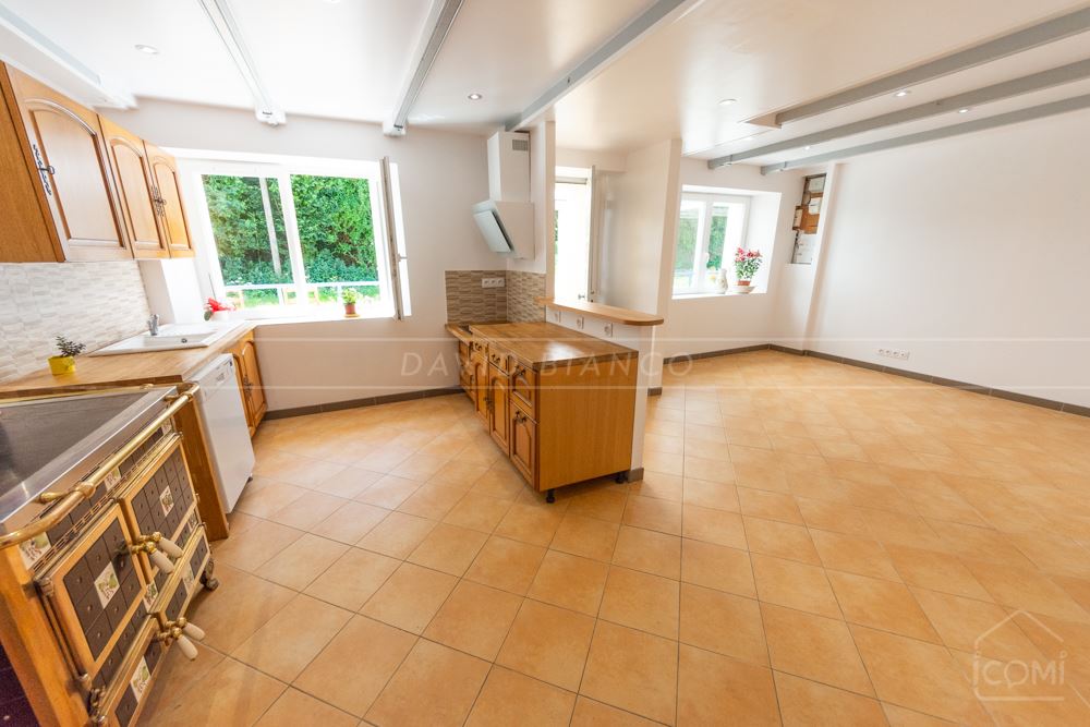 PROPRIETE EQUESTRE T6/7 150M² SUR 1,1HA DE TERRAIN
