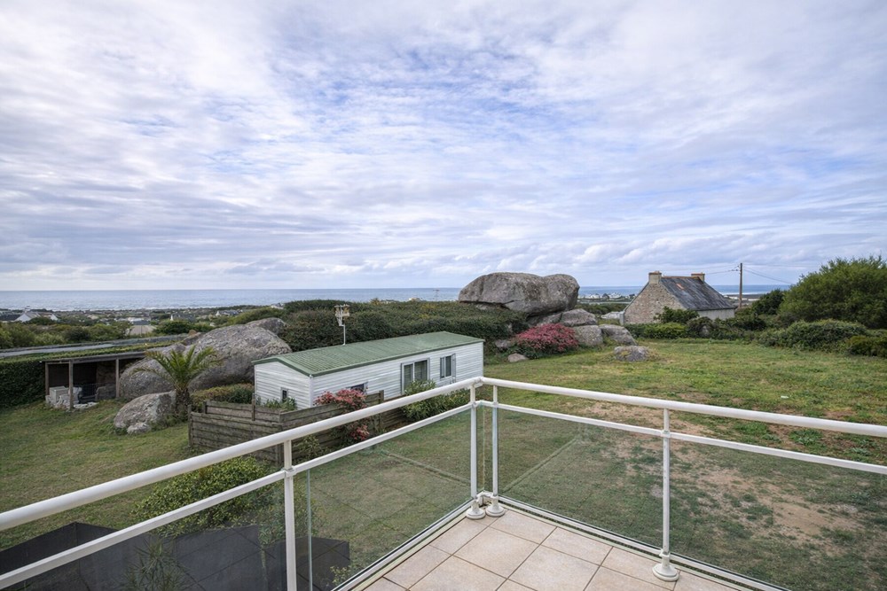 MAISON 100M² - TERRAIN 879 - VUE MER - 150M DE LA MER - RARE - BUNGALOW 28M² photo 2