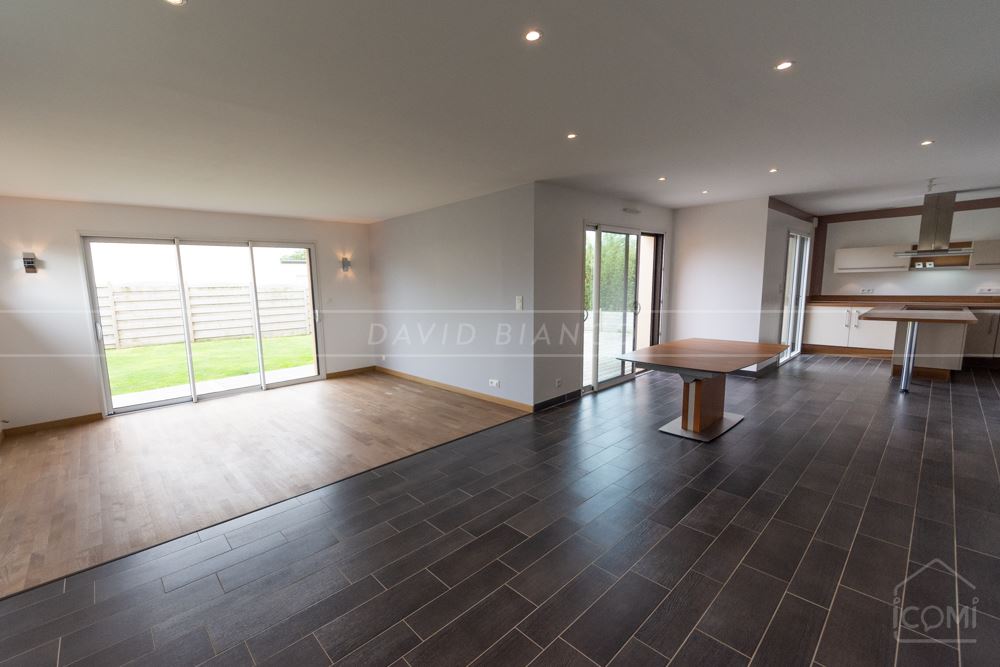 MAISON T6/7 165M² AVEC GARAGE SUR 750M² DE TERRAIN