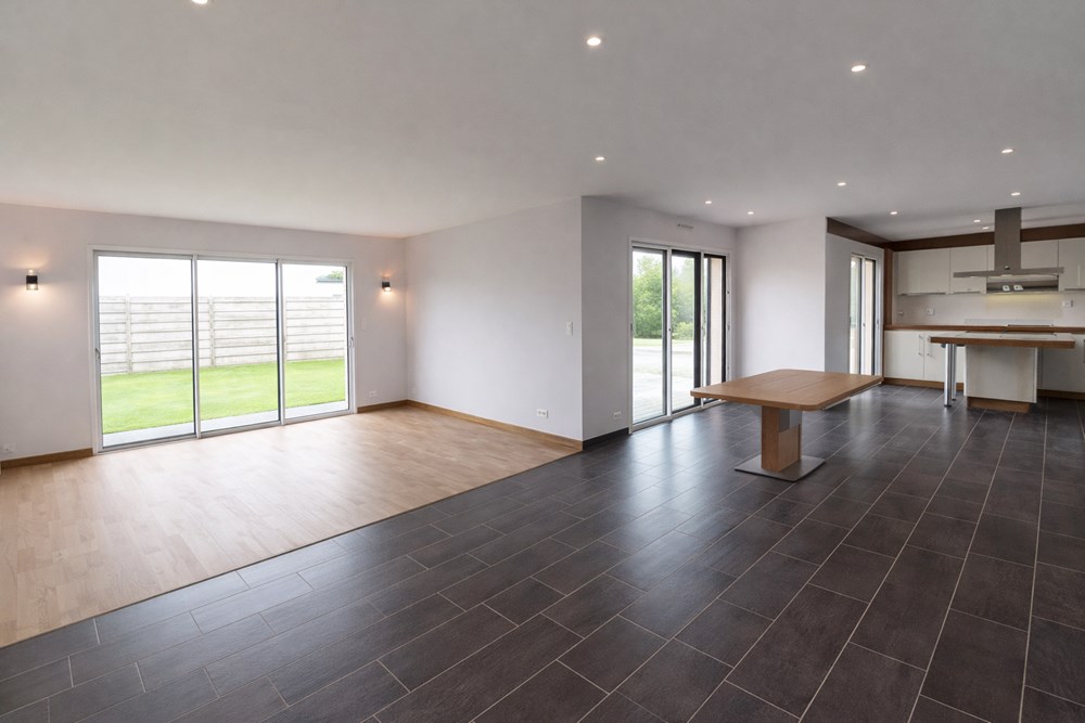 SAINT-RENAN - MAISON - 174 M2 - 7 PIECES photo 2