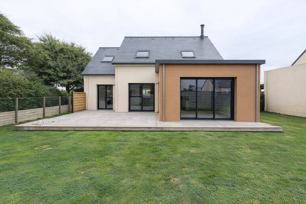 SAINT-RENAN - MAISON - 174 M2 - 7 PIECES photo 5