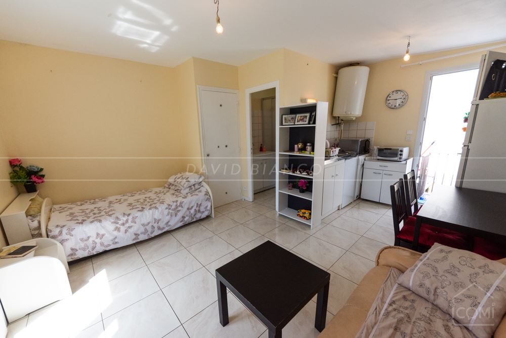 IMMEUBLE DE 4 APPARTEMENTS 230M² AVEC JARDINS photo 5