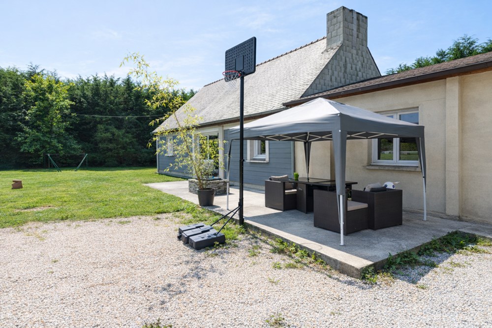MAISON PLAIN PIED T5 DE 100M² SUR TERRAIN DE 2400M² + 4000M² DE PRAIRIE