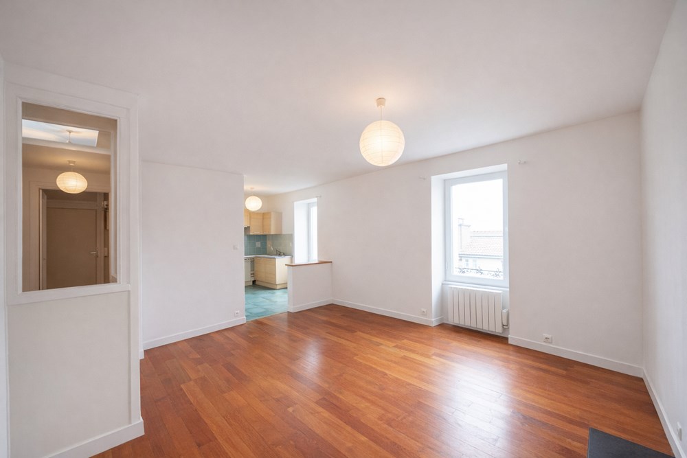 BREST - APPARTEMENT - 59 M2 - 3 PIECES
