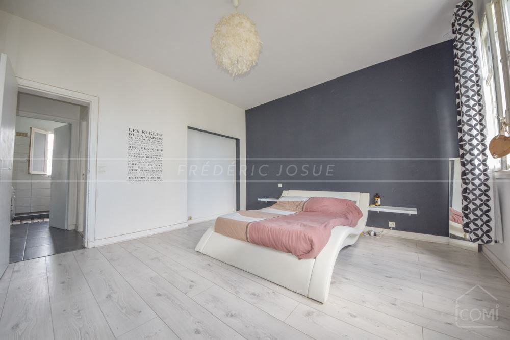APPARTEMENT T3 - JARDIN 100M2 - PLACE STATIONNEMENT SECURISEE - photo 4