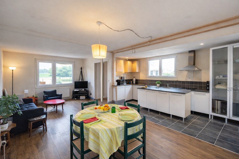LE RELECQ-KERHUON - MAISON - 120 M2 photo 2