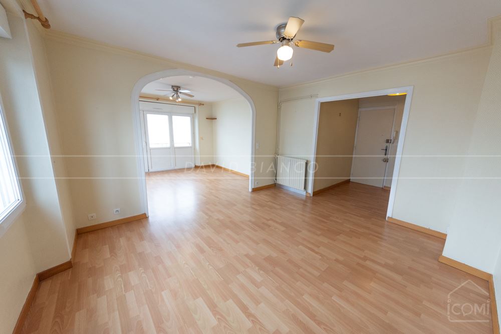 APPARTEMENT T4 81M² photo 3