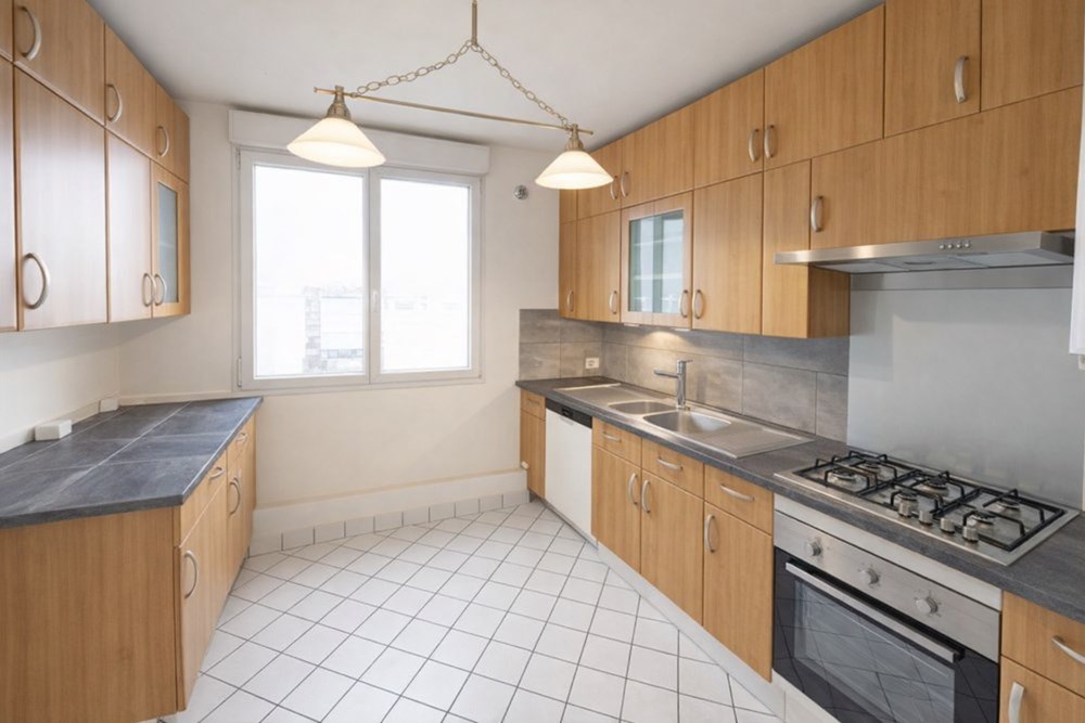 BREST - APPARTEMENT - 81 M2 - 3 PIECES photo 2
