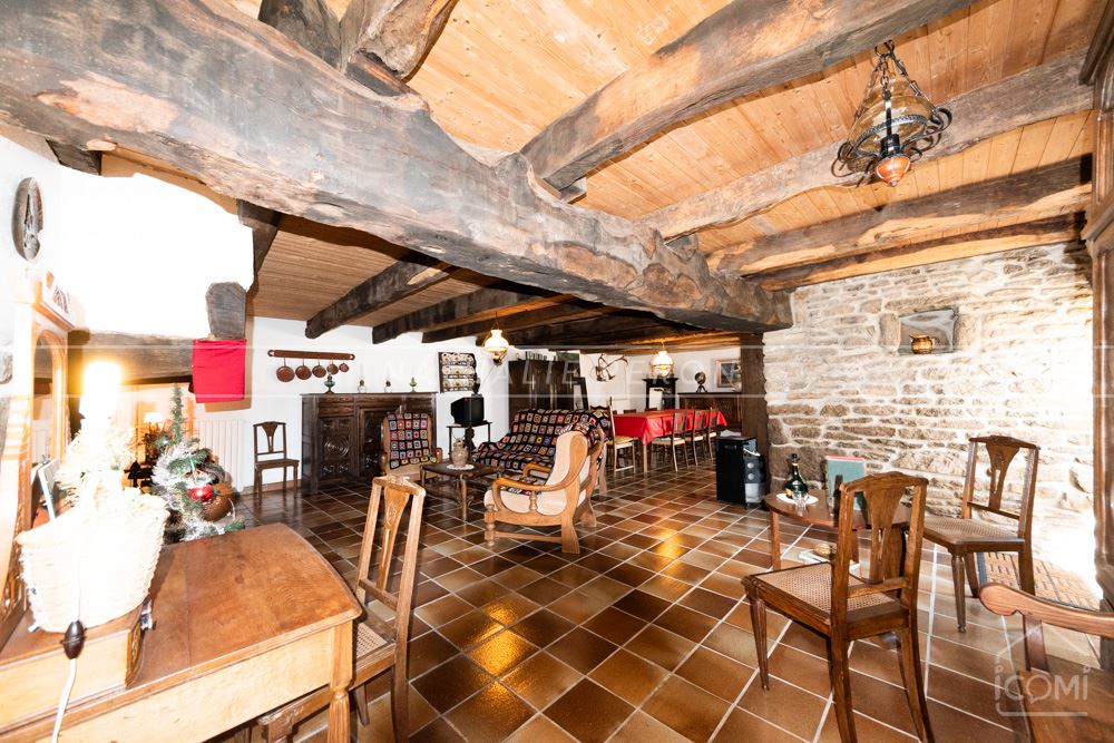 MAISON - 143 M² - 3 CHAMBRES - JARDIN 220 M²