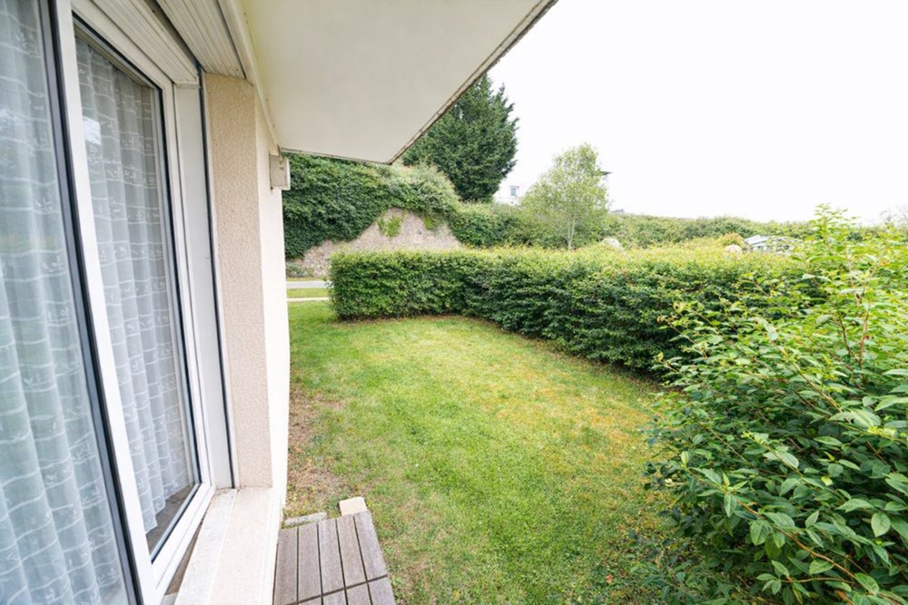APPARTEMENT T2- 1 CHAMBRE- JARDINET PRIVE- RESIDENCE SENIOR- NOMBREUSES PRESTATIONS- PROCHE CENTRE VILLE