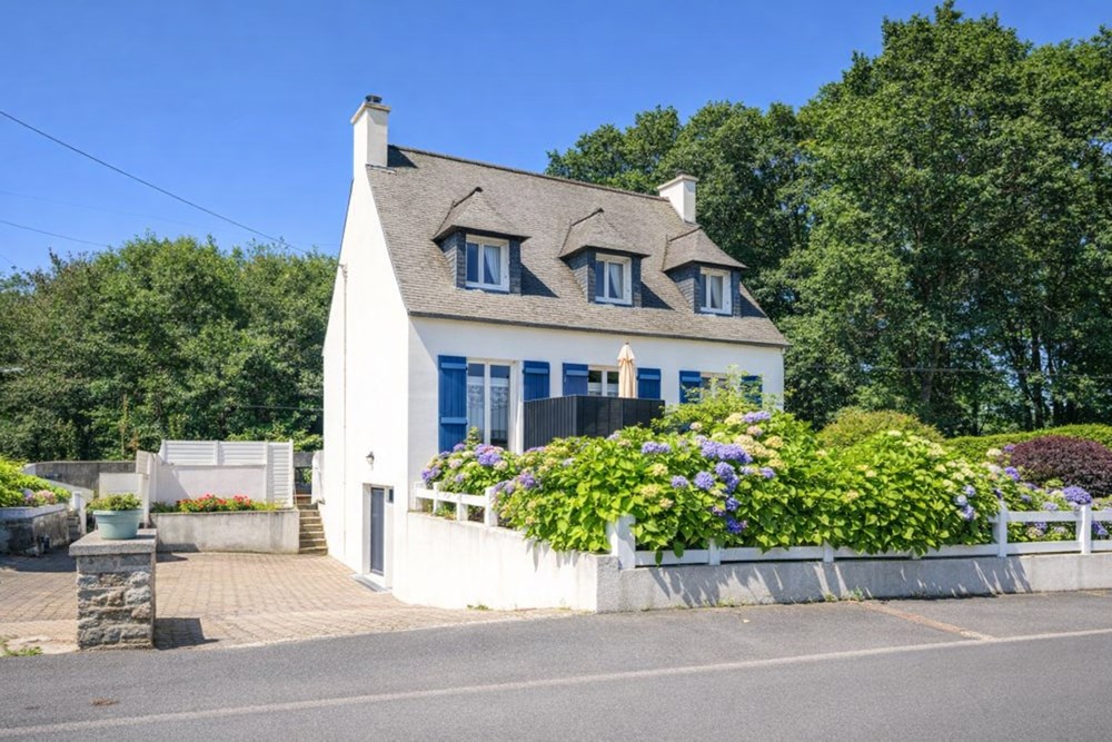MAISON NON MITOYENNE T6/7 - TERRAIN 600 M² - 4 CHAMBRES- CALME - SANS VIS-A-VIS - AUCUNS TRAVAUX