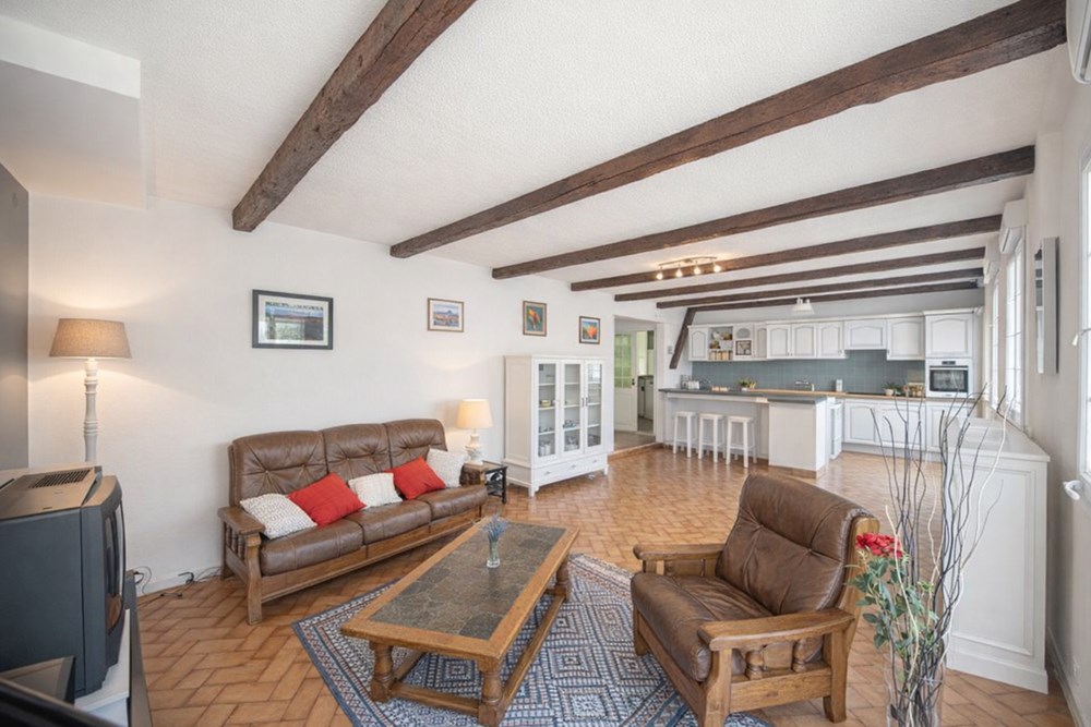 MAISON NON MITOYENNE T6/7 - TERRAIN 600 M² - 4 CHAMBRES- CALME - SANS VIS-A-VIS - AUCUNS TRAVAUX photo 5