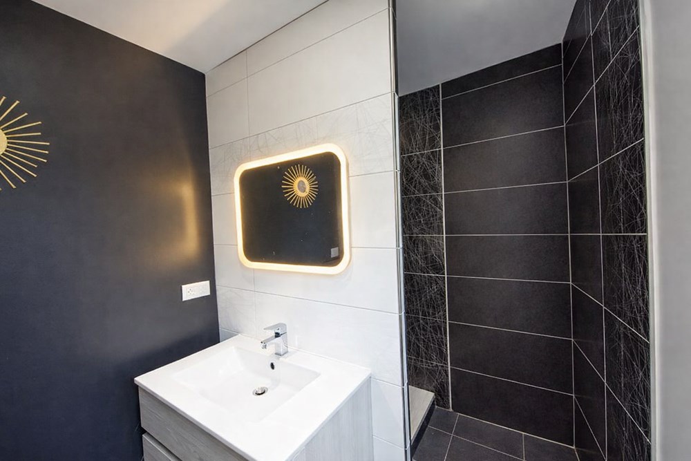 MILIZAC-GUIPRONVEL - MAISON - 146 M2 - 6 PIECES photo 5