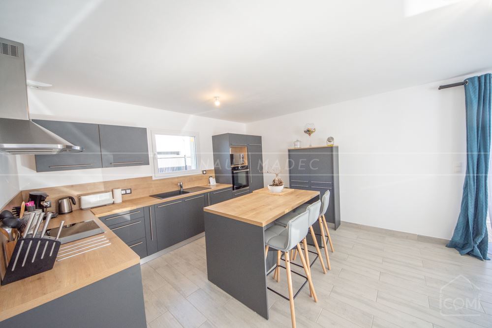 MAISON CONTEMPORAINE DE 2019 - TERRAIN DE 480M² - PLAIN PIED - RARE - 1ER MAIN photo 3