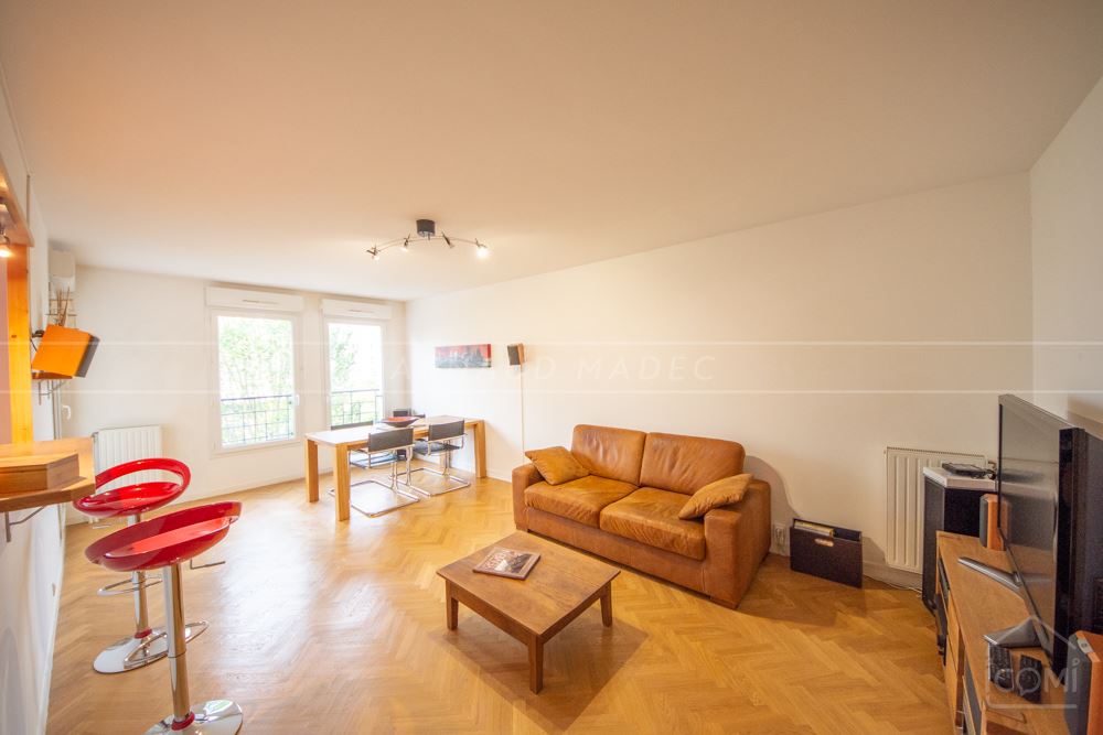 APPARTEMENT T4 DE 100M² - STANDING - ASCENSEUR - 2 PARKINGS - TERRASSE - RARE